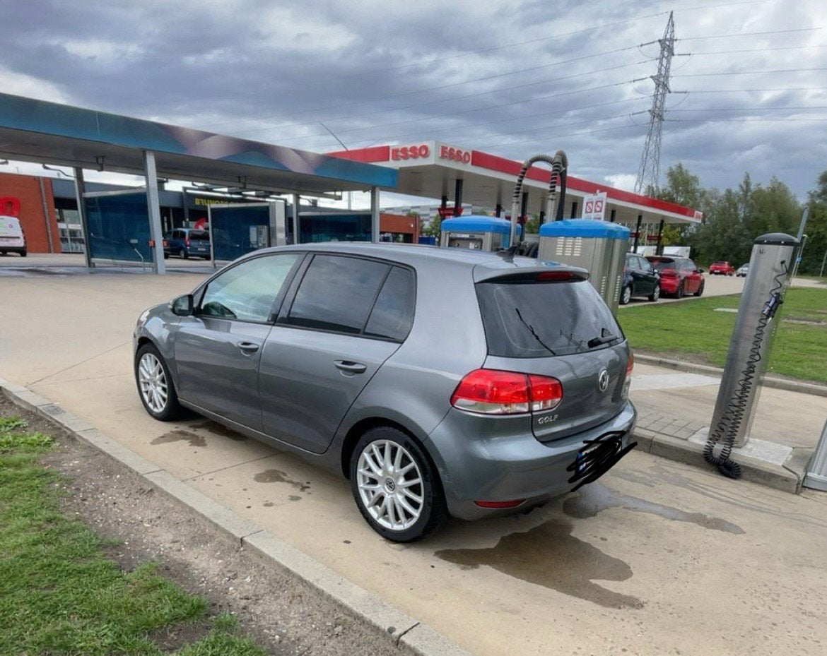 Golf 6 met schade ( export wagen ), Auto's, Voorwielaandrijving, Euro 5, Stof, Zwart