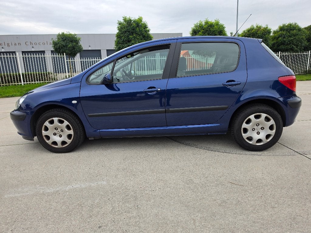 Peugeot 307 1.6i Airco 63.000 km Blanco Gekeurd v Verk, Auto's, Electronic Stability Program (ESP), https://public.car-pass.be/vhr/bc60e69b-8bf9-4274-bd6d-ec346faec1ec