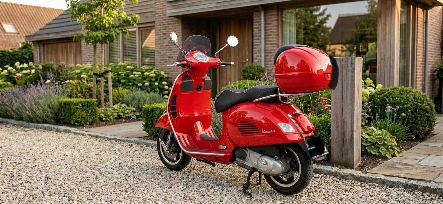 Magnifique Vespa GTS 125ie, Techniquement parfaite à 100 % !, 125 cm³, Comme neuf, Classe B (45 km/h), Enlèvement