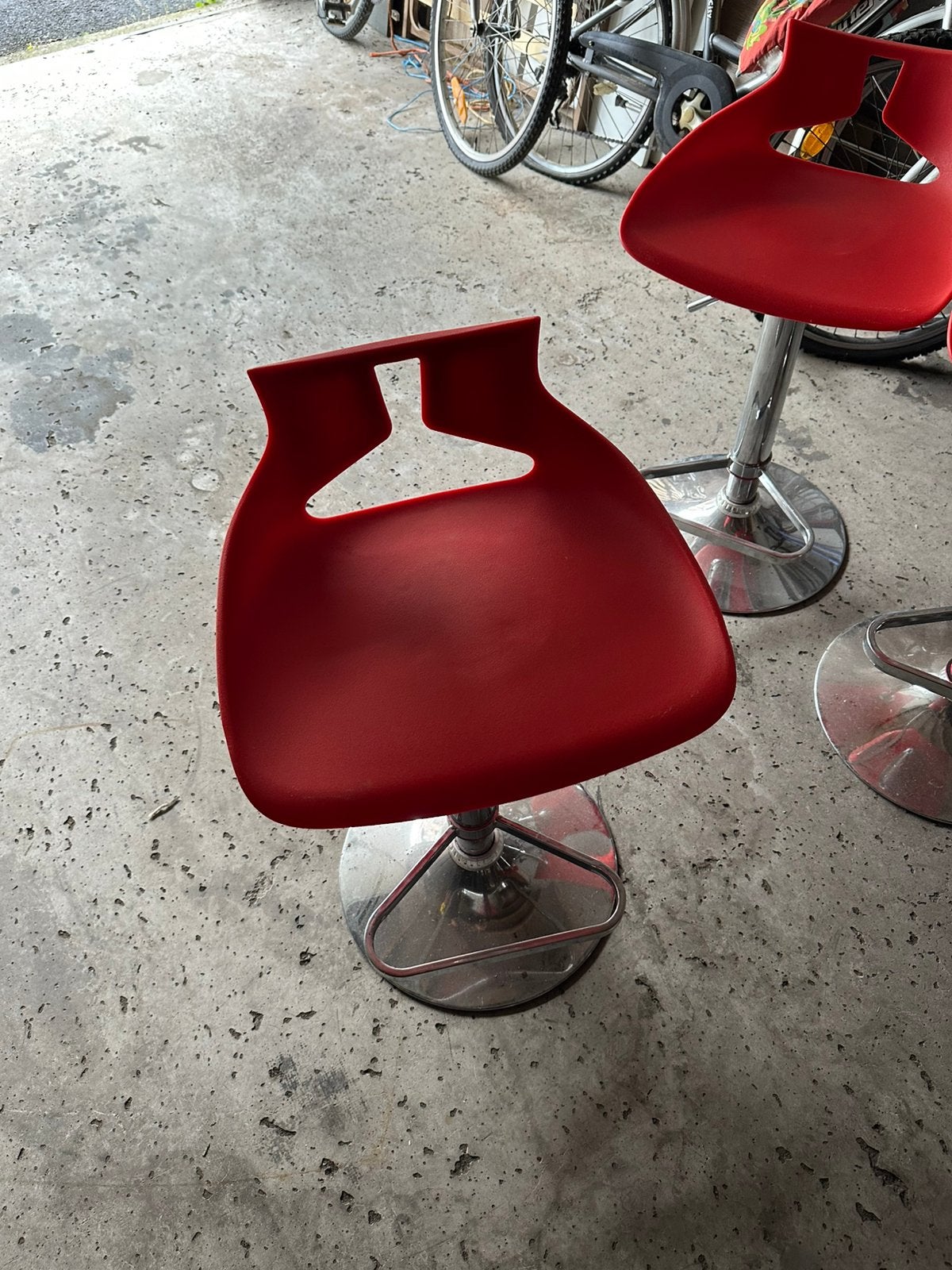 5 rode barstoelen/snackstoelen, Maison & Meubles, Cuisine| Tupperware, Enlèvement, Utilisé, Rouge, Autres types