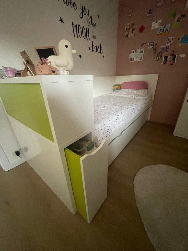Bed IKEA met bedlade en nachtkastje/opberger, Ophalen, Gebruikt, 90 cm, Eenpersoons