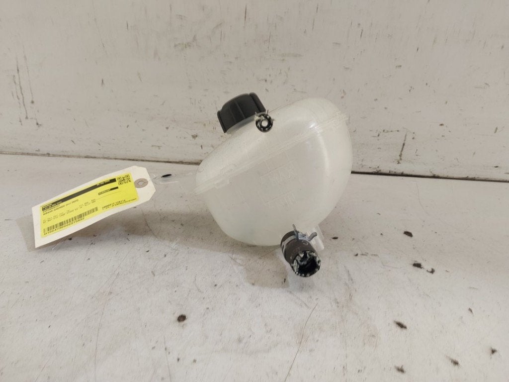 VASE D'EXPANSION Nissan Qashqai (J12) (|217106RN0A|), Germany@nissan-services.eu, Kronenweg 38
50389  Wesseling, DE, Utilisé, Nissan