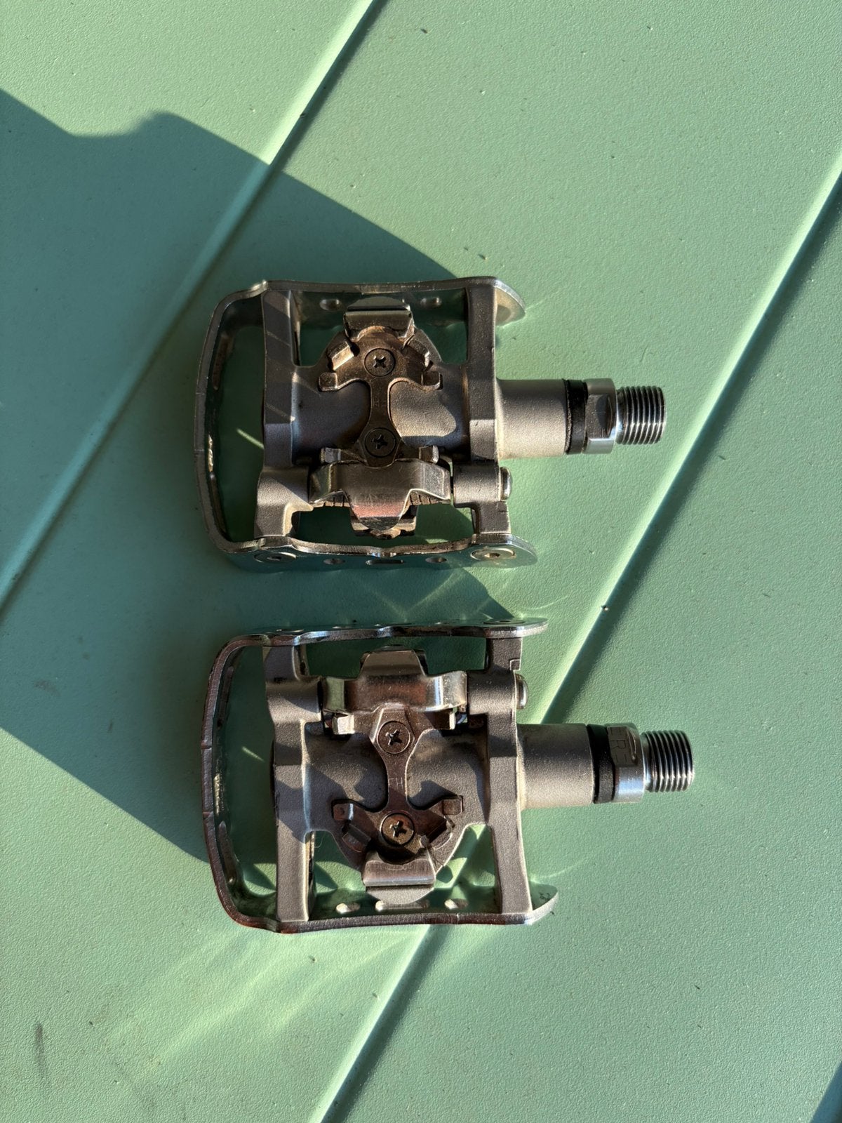 Shimano pedalen, Enlèvement, Utilisé