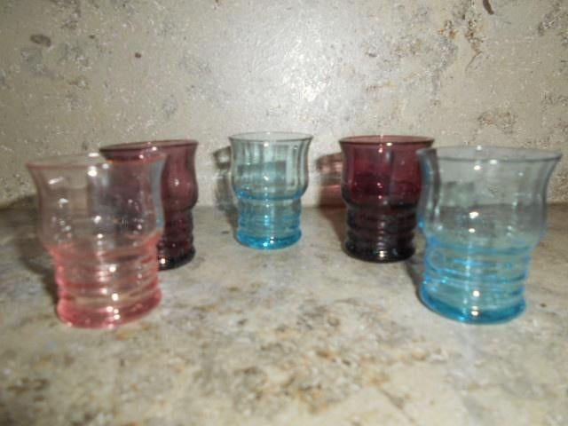 5 verres à liqueur vintage, Enlèvement ou Envoi