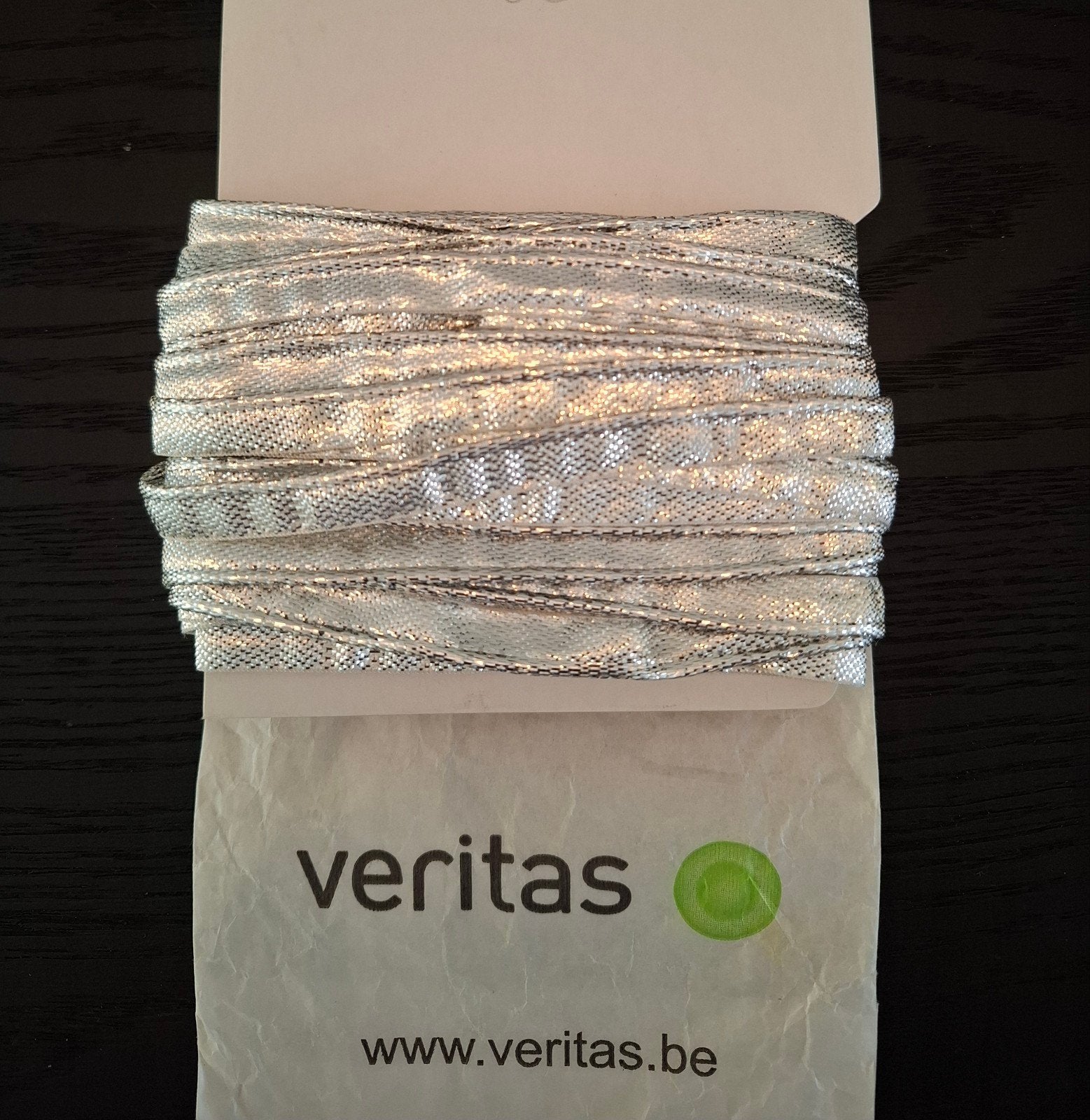 geweven lint bias zilver 18 meter, Hobby en Vrije tijd, Ophalen of Verzenden, Nieuw, Lint, Band of Elastiek