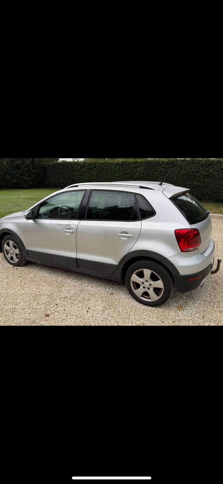 Volkswagen POLO 1.6 TDI 2011, Auto's, Euro 5, Stof, Zwart, Mistlampen