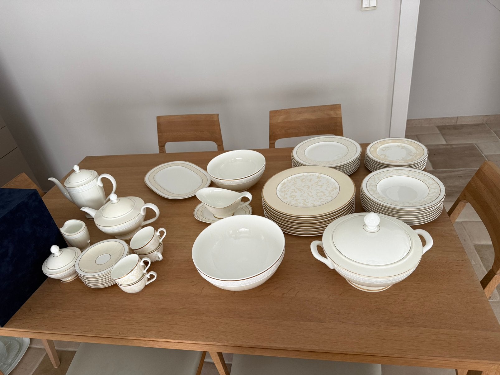 Villeroy en Boch, Antiek en Kunst, Ophalen