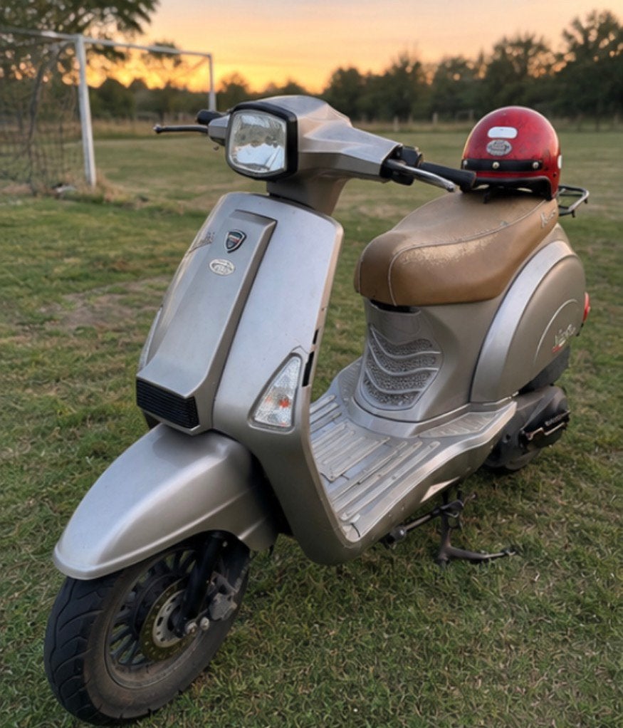 Trottinette Neco Lola, Vélos & Vélomoteurs, Scooters | Marques Autre, Classe B (45 km/h), Enlèvement, Utilisé, Essence