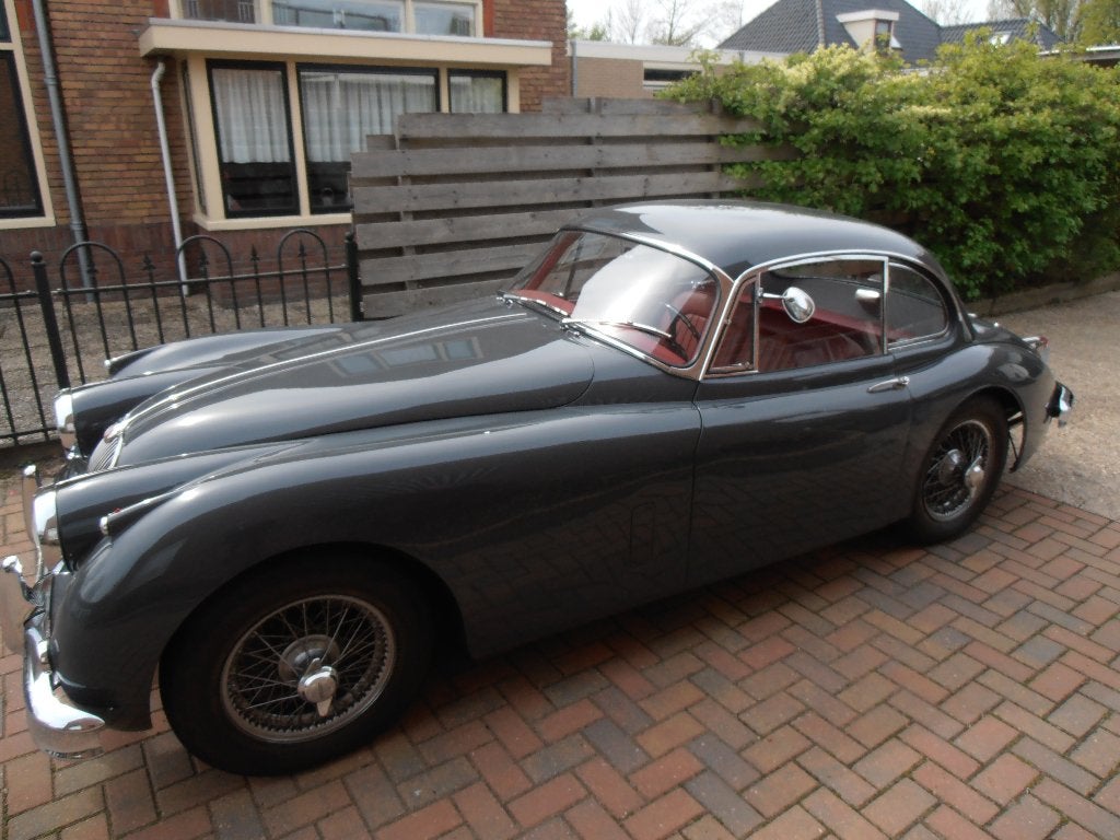 Jaguar XK150 FHC 1957, foto 5