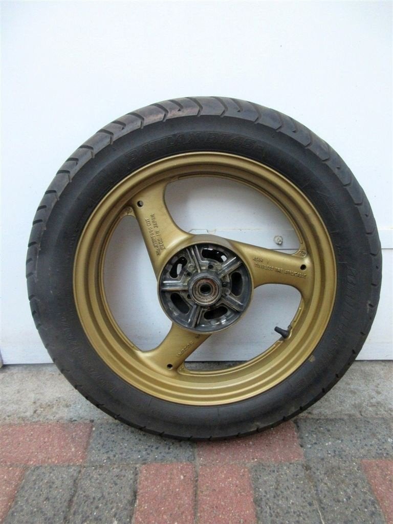 Suzuki GSX600 achterwiel GSX 600 achter velg wiel achtervelg, Ophalen of Verzenden, Gebruikt