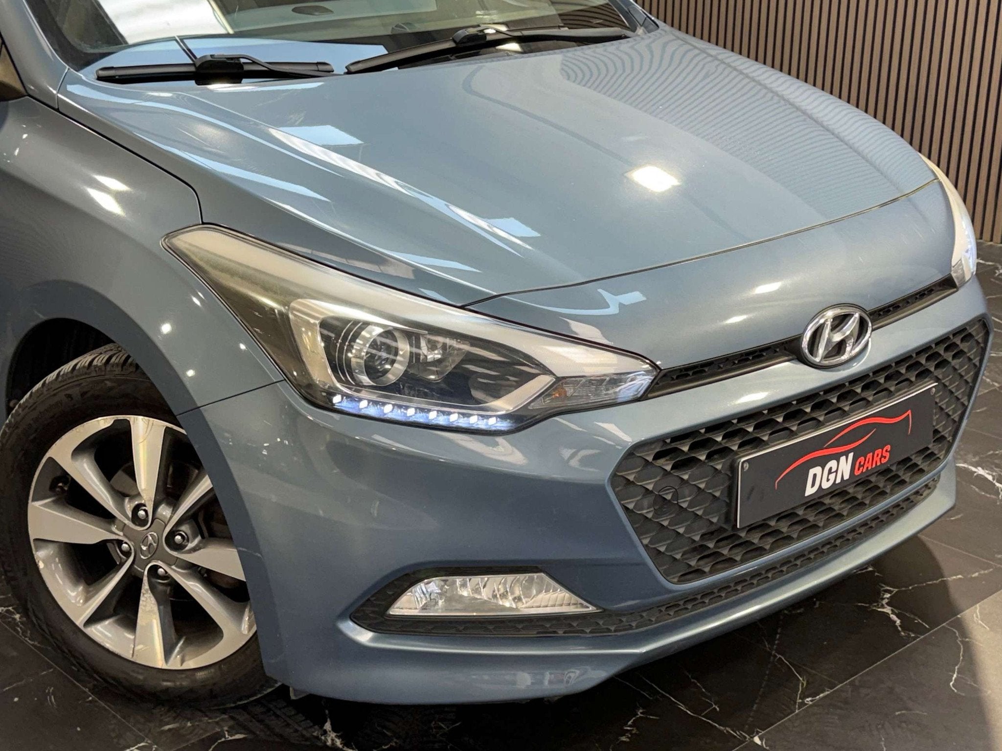 Hyundai i20 i20 1.2i Pop, Autos, Entreprise, Boîte manuelle, Cruise Control, Tissu