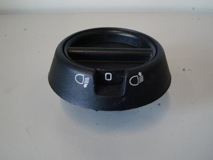 Schakelaar Koplamp Ihv van een Renault Kangoo (Kangoo 01-), Gebruikt, -, Renault, -