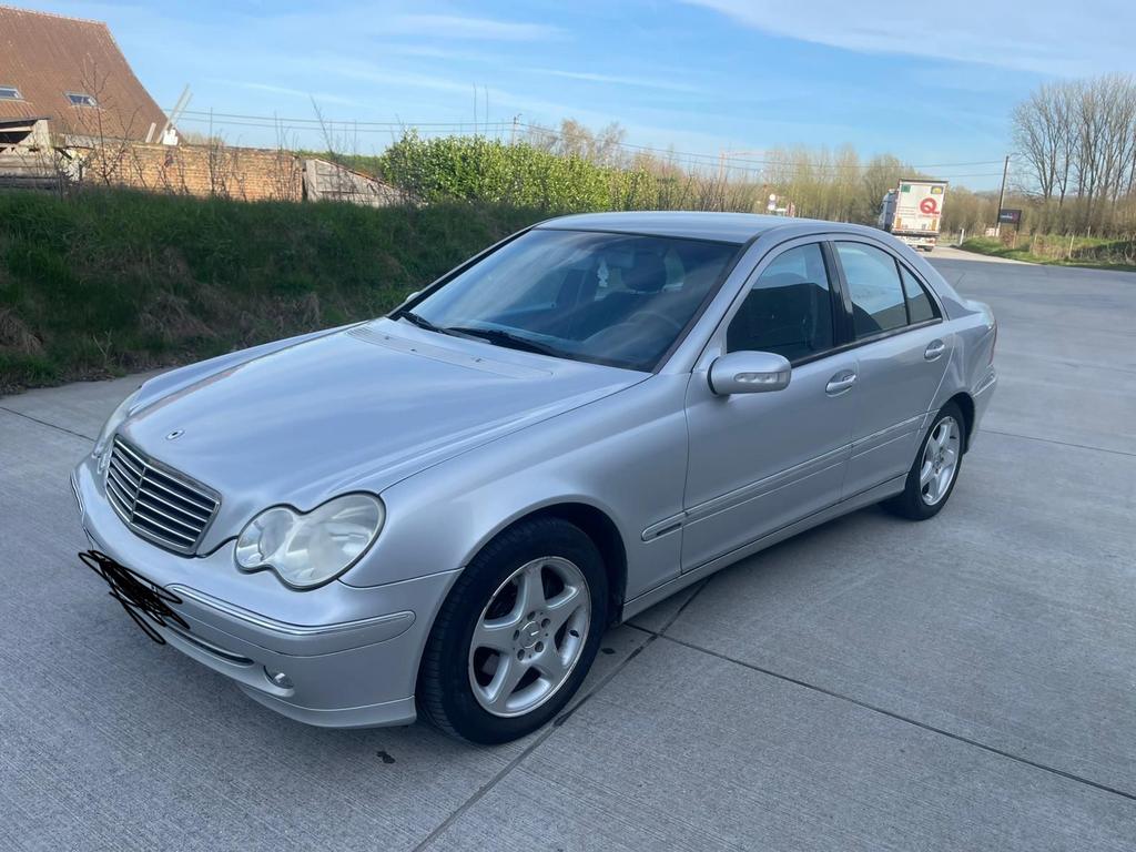 Mercedes C200 cdi, Autos, Mercedes-Benz, Argent ou Gris, Achat, Boîte manuelle, 5 portes