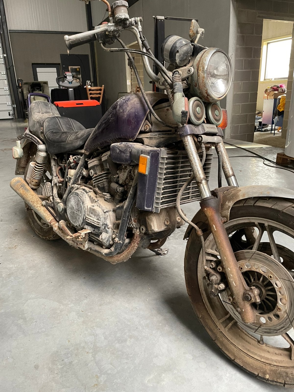 Honda VF750 magna V45, Motoren, Particulier