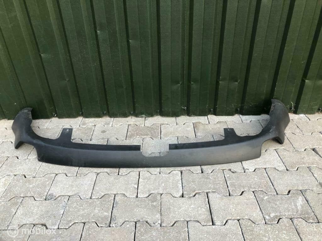 Achterbumper Onderbumper Diffuser Ford Focus 4m51-a17a894-a, Auto-onderdelen, Gebruikt, Achter, Bumper