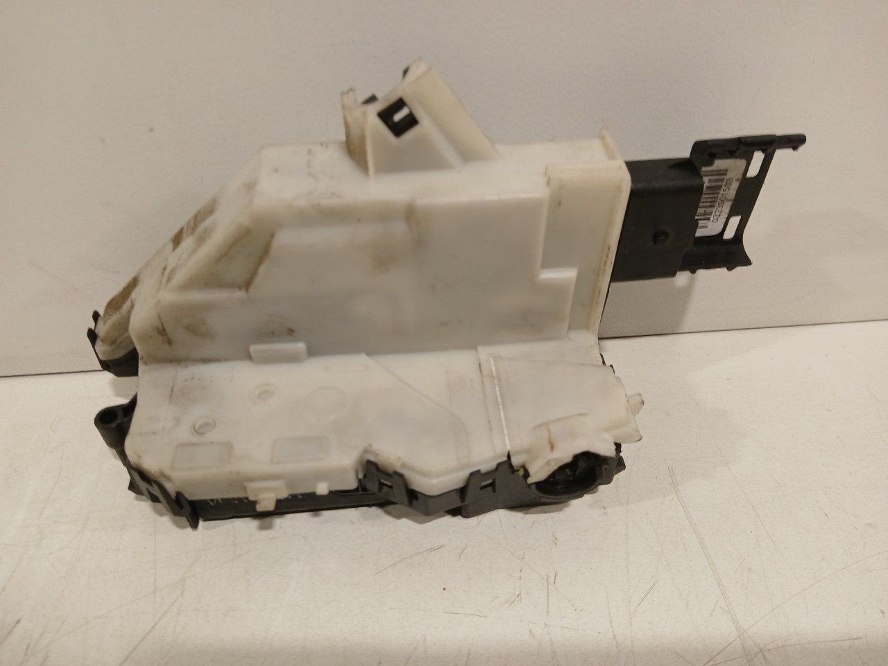 Slot mechaniek portier elektrisch centrale vergrendeling rec, Onderdelen@venauto.nl, Van der Ven Autorecycling B.V., Ettenseweg 76, 4706 PB Roosendaal, The Netherlands