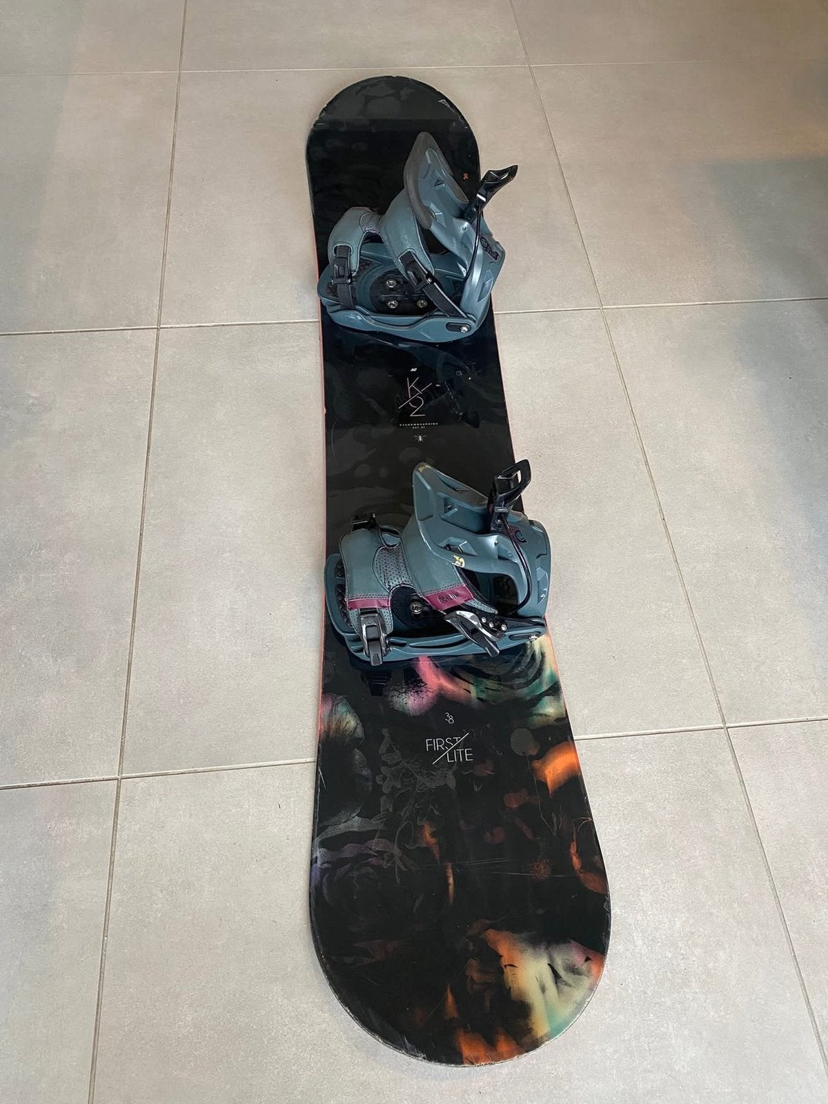 Junior snowboard K2, Sports & Fitness, Enlèvement, Utilisé, Planche