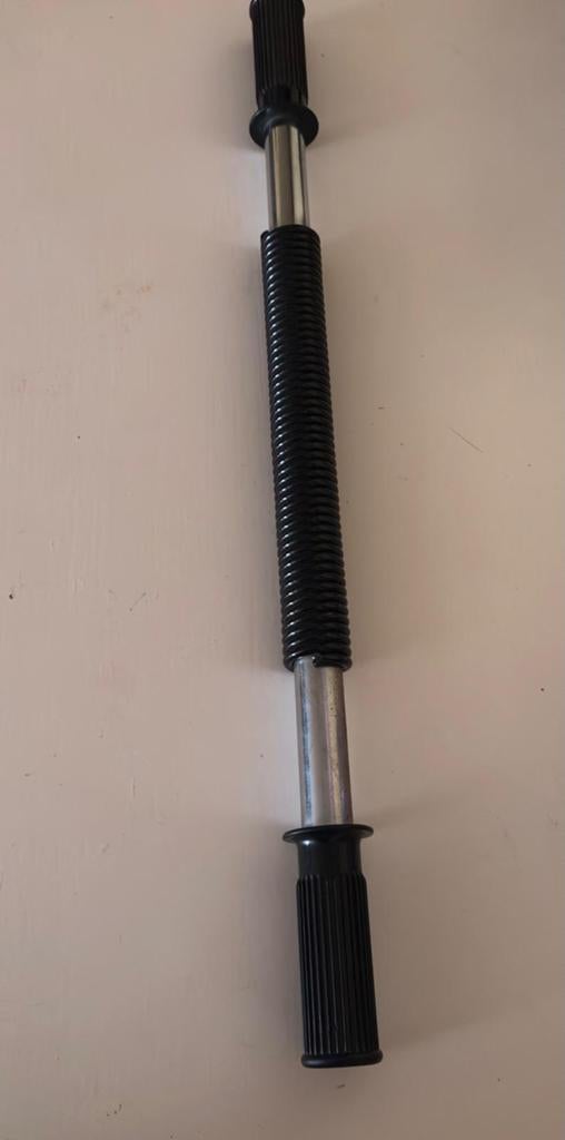 POWER TWISTER – BARRE DE MUSCULATION 64 CM, Enlèvement, Utilisé, Pectoraux