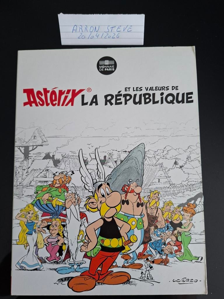 Zeldzaam Prachtig Asterix Album met 24x 10 euromunten, Ophalen, Setje, Zilver, Frankrijk