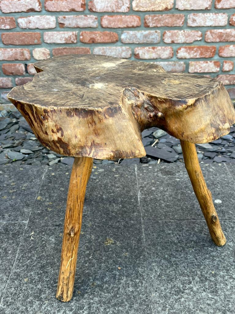 BRUTALISTISCHE houten kruk, Ophalen of Verzenden, Zo goed als nieuw, Hout