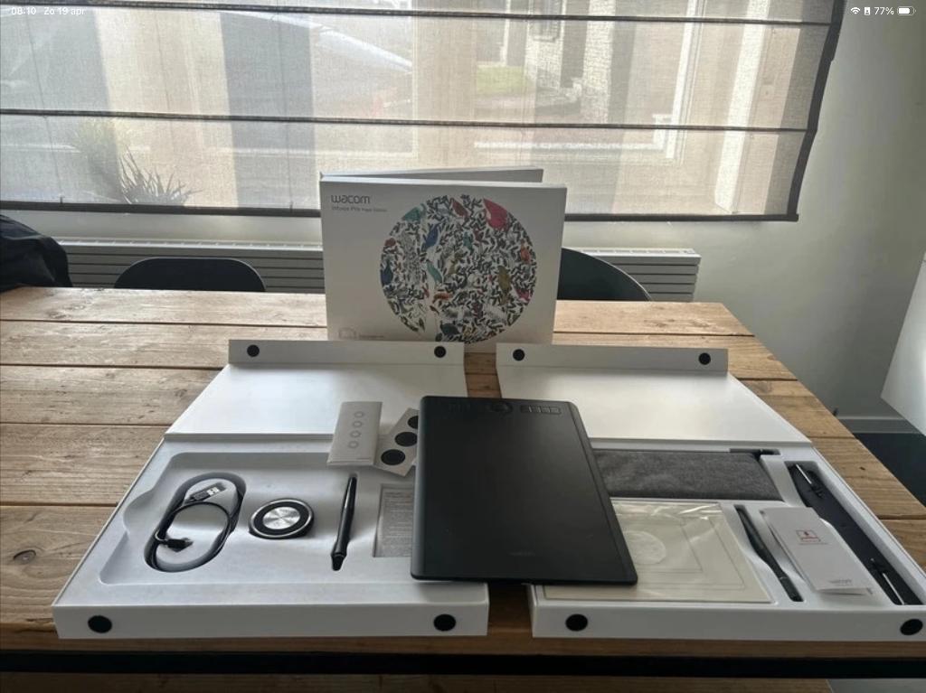 WACOM PTH-660, Informatique & Logiciels, Enlèvement ou Envoi, Neuf, Sans fil, Wacom
