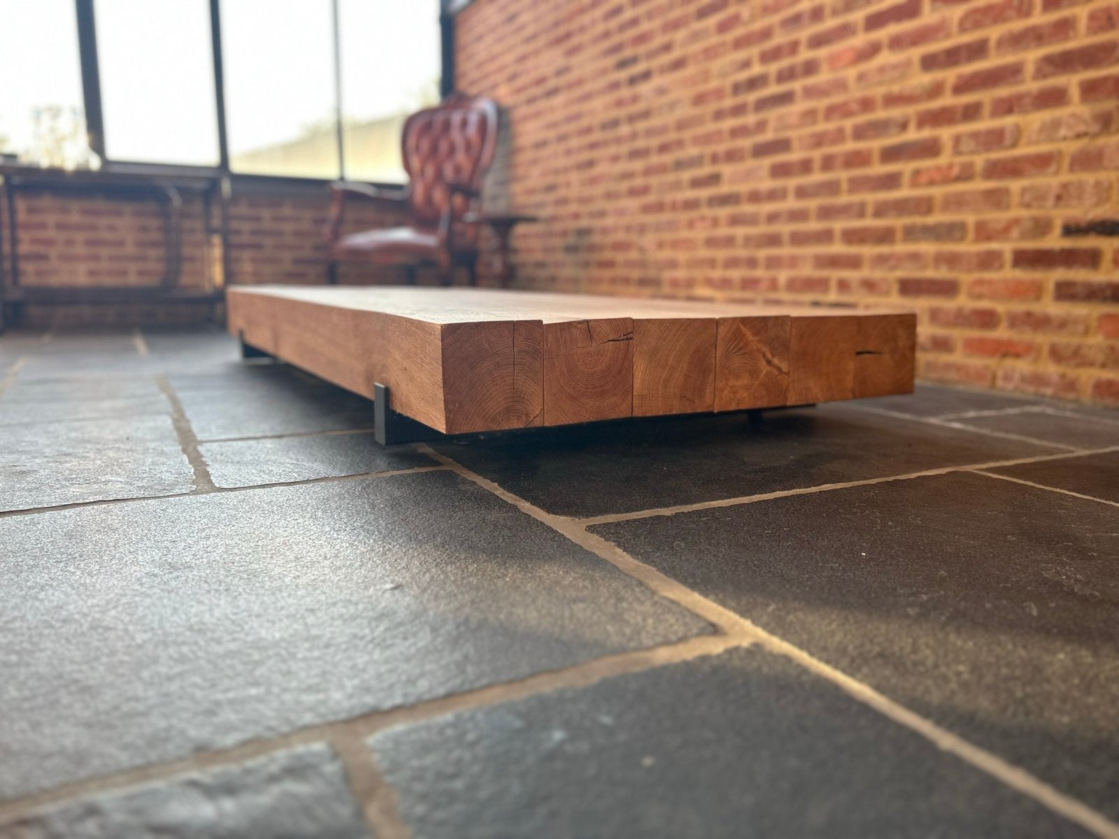Eiken salon tafel, Ophalen