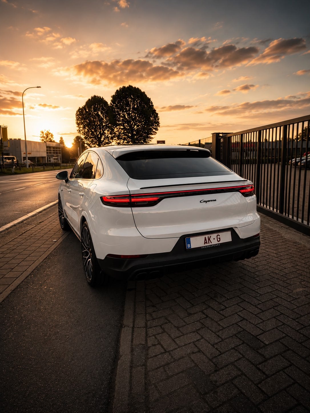 Porsche Cayenne 3.0iV6 PHEV Tiptronic S Platinum Marge Wagen, Auto diversen, Autostickers, Ophalen