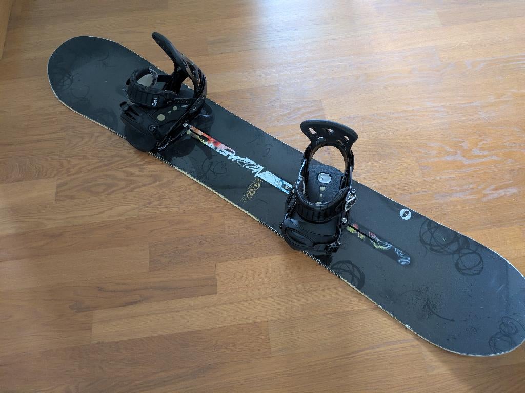 Burton Vapor snowboard - 157cm, Enlèvement, Utilisé, Planche