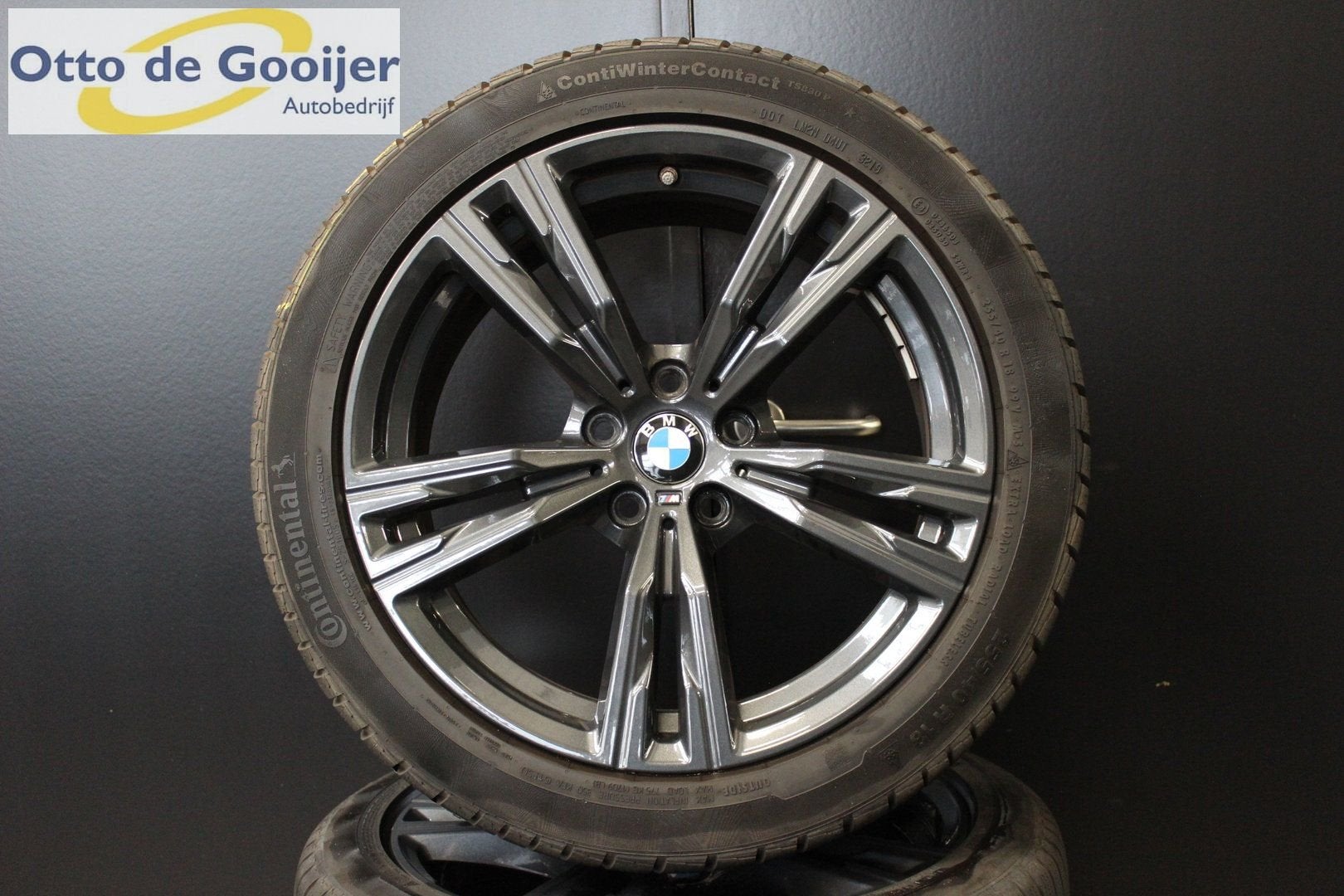Originele BMW Z4 G29 Velgen 18 Inch Winterbanden 7 Milimeter, Auto-onderdelen, Banden en Velgen, Ophalen, 18 inch, Gebruikt, 255 mm