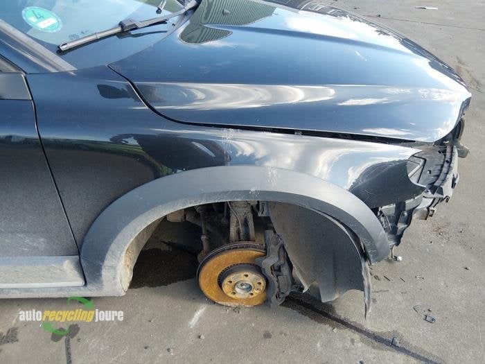 Scherm rechts-voor van een Volvo XC70 (452-26), Gebruikt, -, -, Volvo