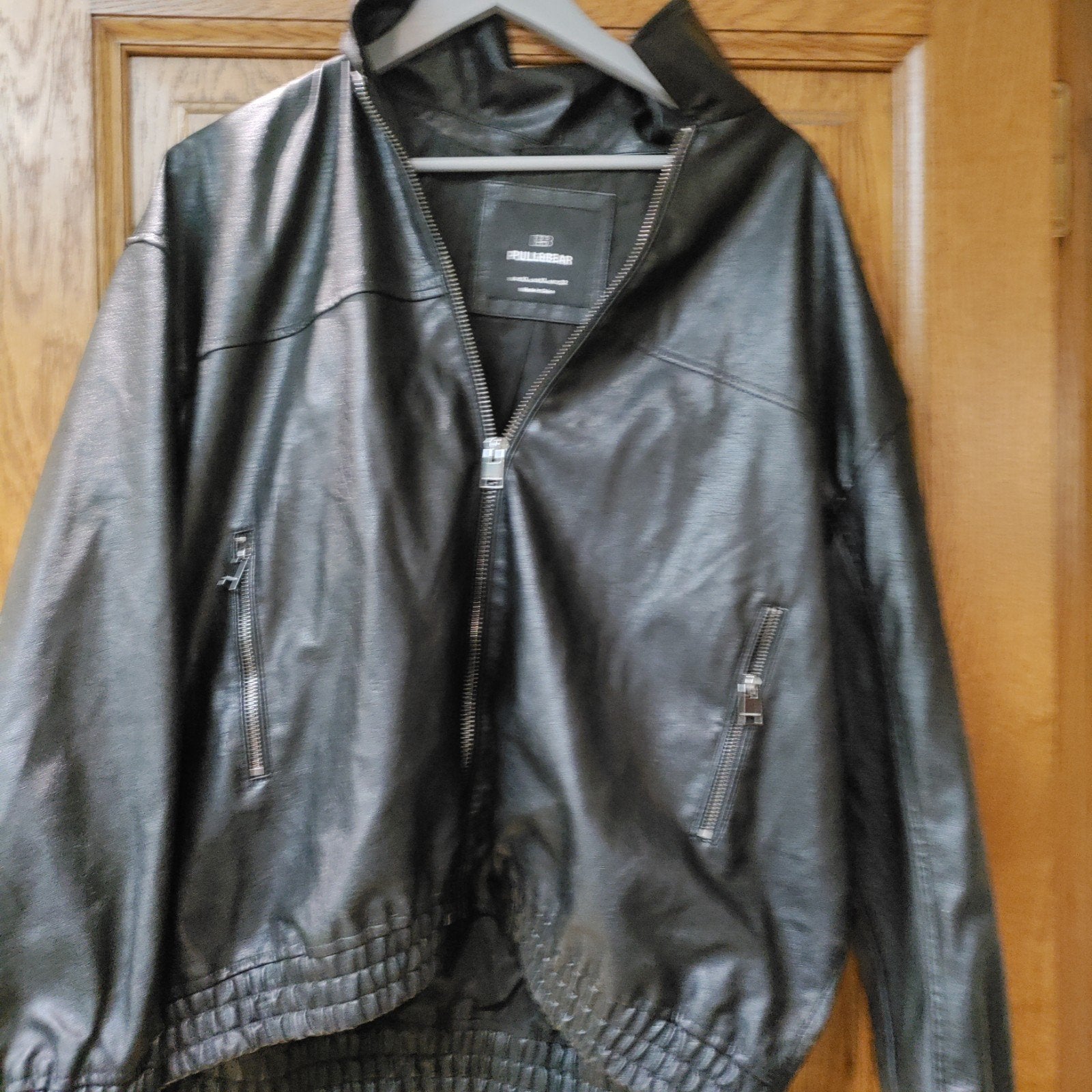 imimatieleren jas pull&bear maat xl, Kleding | Dames, Overige Dameskleding, Pull & Bear, Ophalen, Gedragen