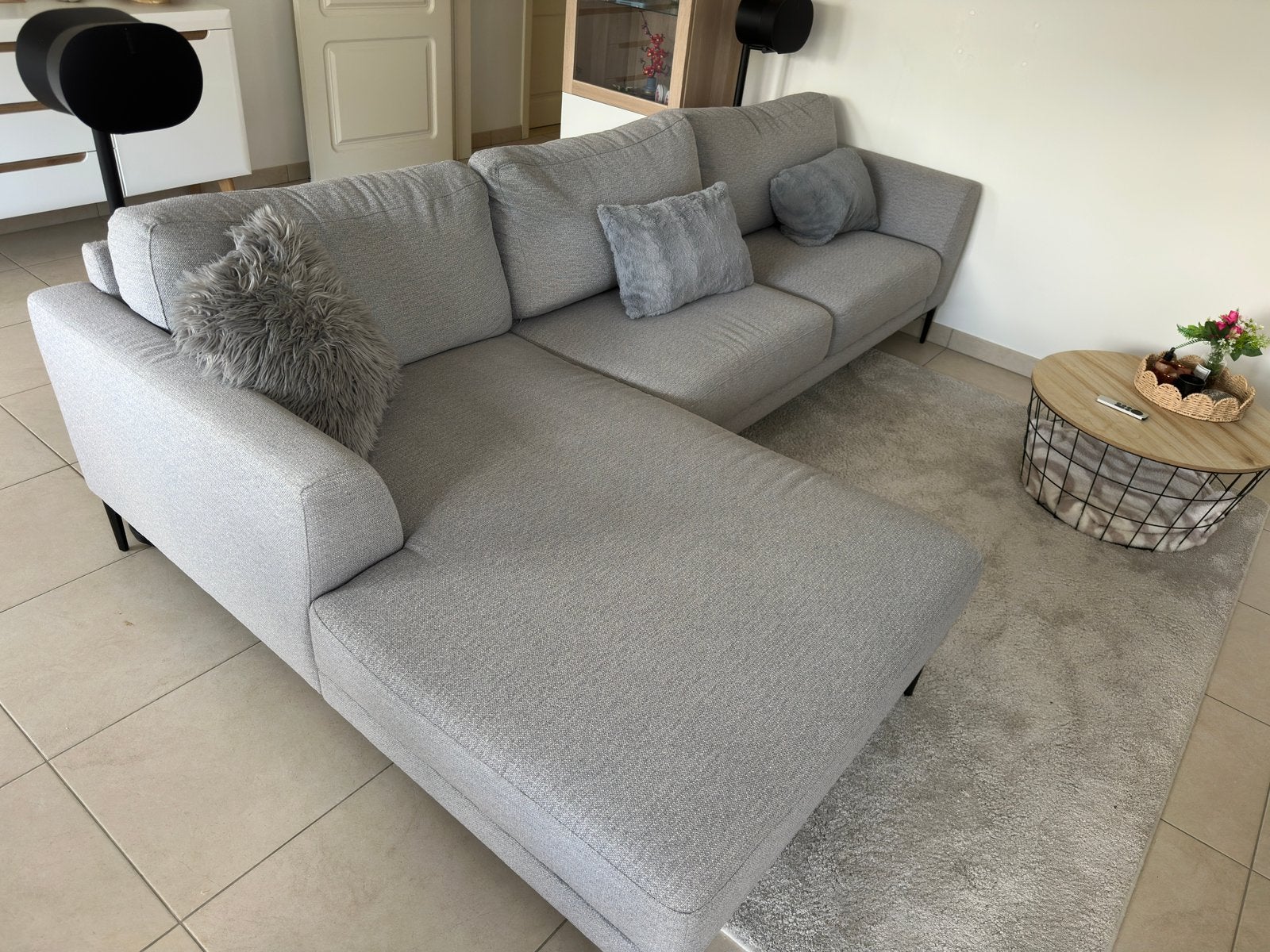 Grijze lounge zetel, Synthétique, 250 à 300 cm, Quatre personnes ou plus, Comme neuf
