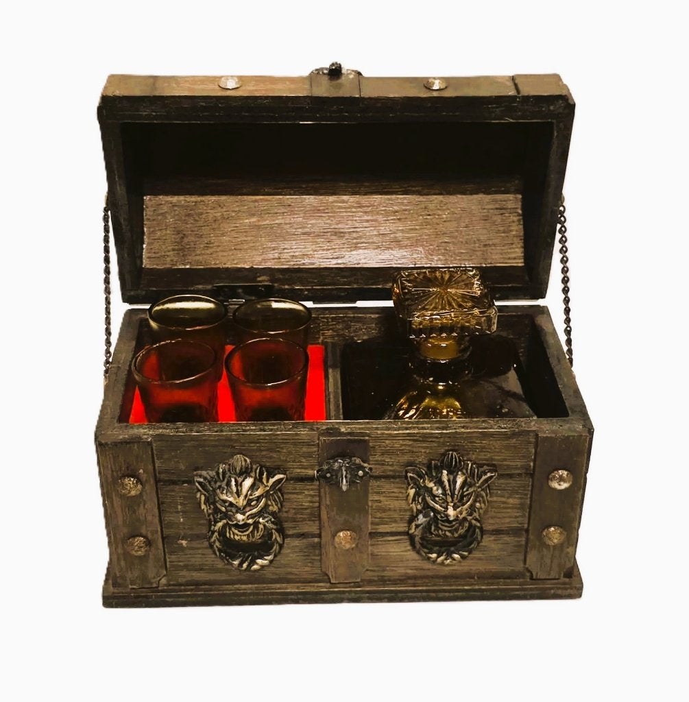 Boîte à liqueur avec verres et carafe., Enlèvement ou Envoi