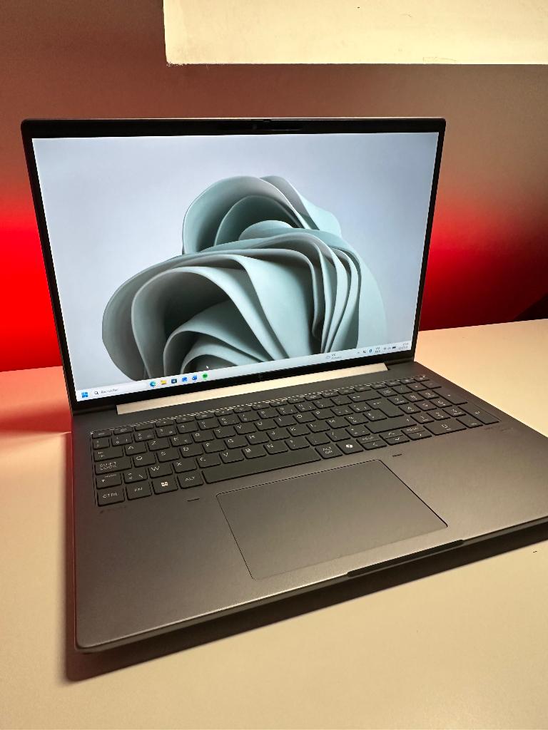 HP Z book power 16 inch G11A mobile workstation PC, Computers en Software, Virtual Reality, Ophalen of Verzenden, Zo goed als nieuw