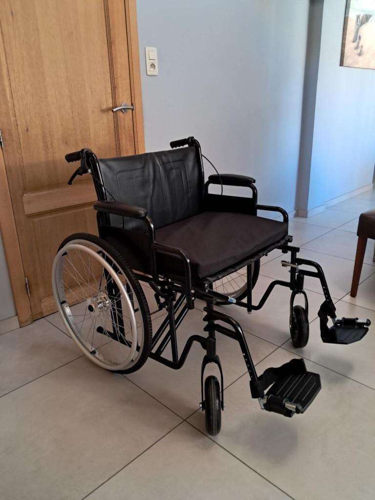 nieuwe rolstoel met 200kg draag kracht., Diversen, Ophalen, Nieuw