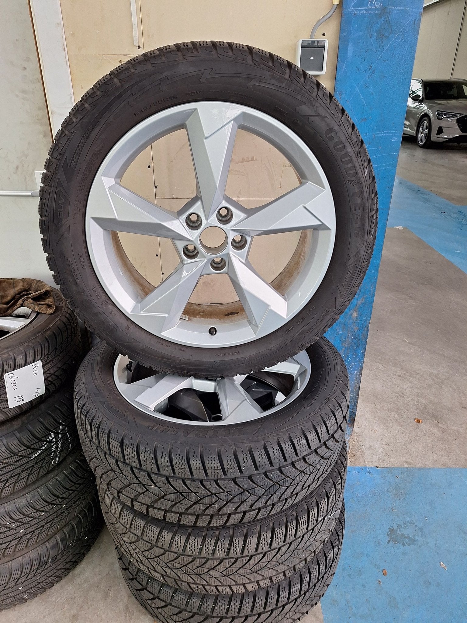 Audi Q3 Winterset 19 Inch Origineel, Pneus et Jantes, Pneus hiver, -, Véhicule de tourisme