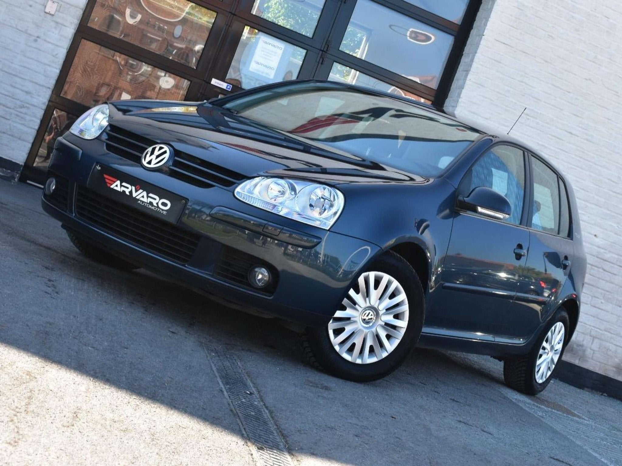 Volkswagen Golf 1.4i Comfortline / PDC / Cruise / Airco / Ve, Voorwielaandrijving, Stof, Gebruikt, Zwart