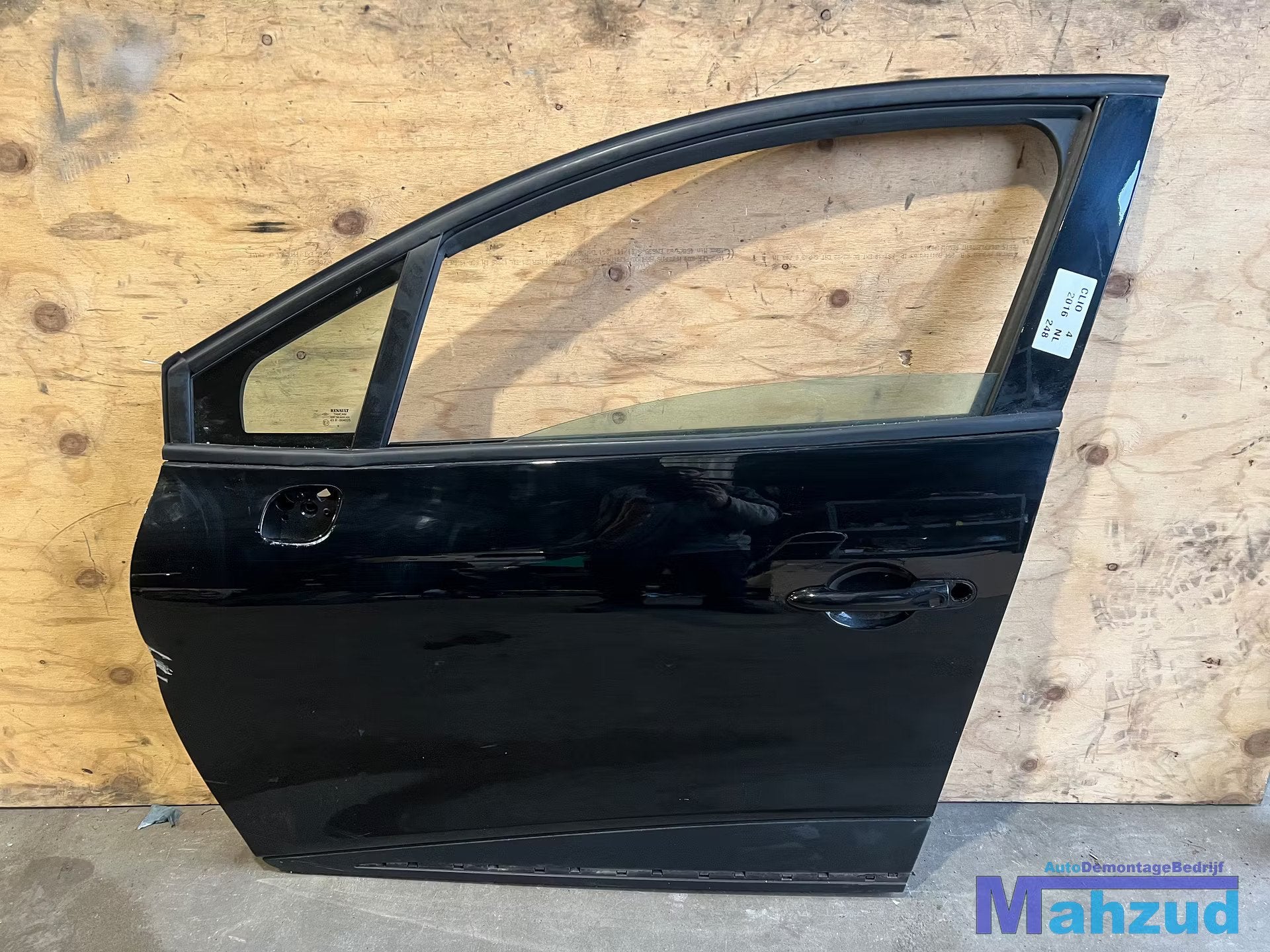 RENAULT CLIO 4 Zwart links voor deur portie 2012-2019, Renault Group, Gebruikt, Contact.group@renault.com, Voor