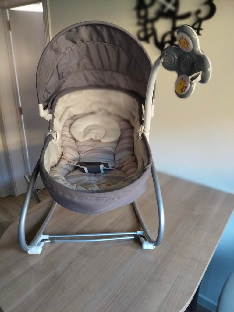 Tiny Love 3-in 1 Cozy Tiny Rocker wipper - Heater Grijs, Ophalen