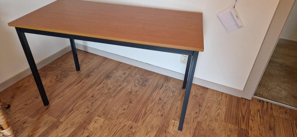 KANTOORTAFEL, Huis en Inrichting, Bureaus, Ophalen, Gebruikt