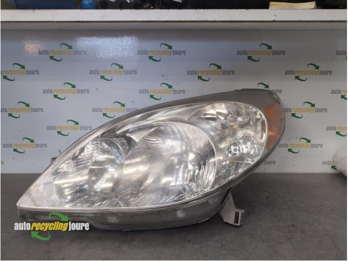 Phare gauche d'un Toyota Matrix, Autos : Pièces & Accessoires, -, -, 3 mois de garantie, Utilisé