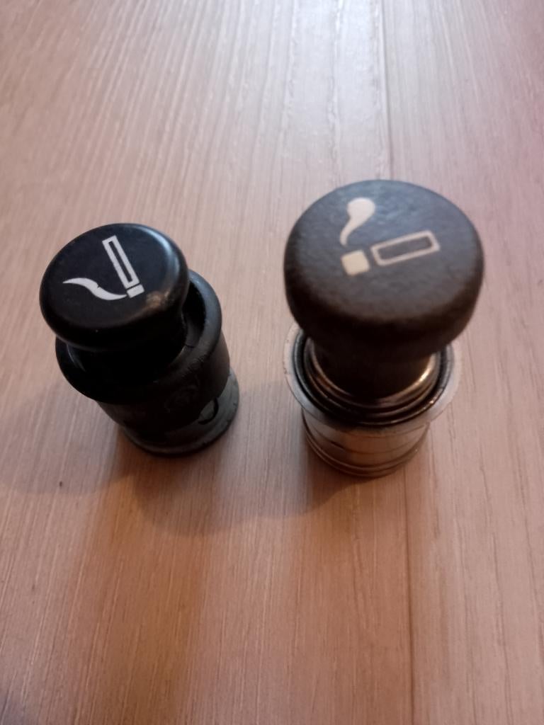 allume cigare ''standart'' pour auto 5€ pièce, Ophalen