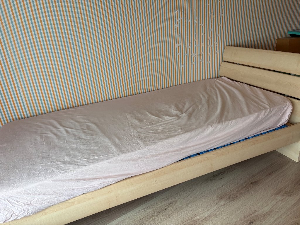 Armoire de puériculture, lit et commode, Enfants & Bébés, Enlèvement, Utilisé, Garçon ou Fille