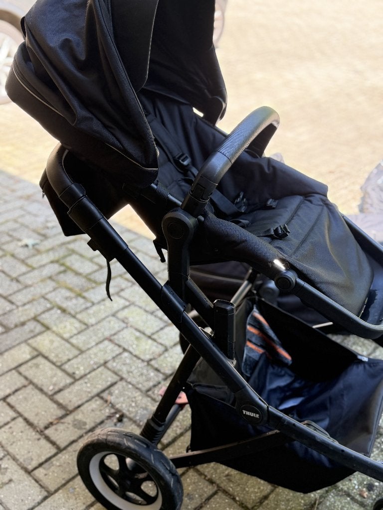 Thule Sleek 2 kinderwagen, Kinderen en Baby's, Kinderwagens en Combinaties, Ophalen, Zo goed als nieuw, Kinderwagen, Overige merken