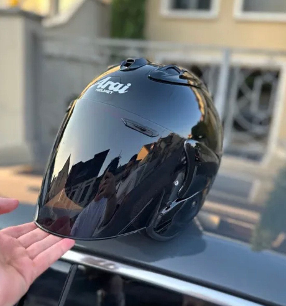 Arai helm gloednieuw met headset, Motos, Vêtements | Casques de moto, Enlèvement ou Envoi, L, Arai