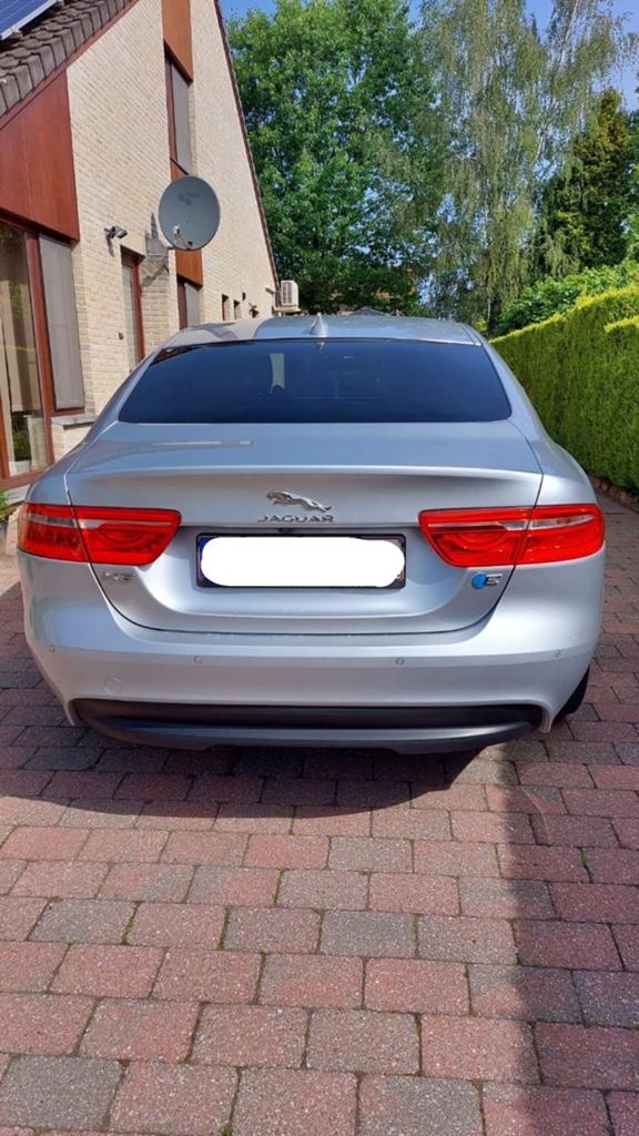 Jaguar XE, grijs metalicc, 9/2016, 1999 cc, diesel automaat., Autos, Jaguar, Achat, Diesel, Automatique, XE
