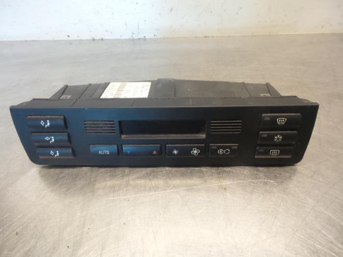 Panneau de commandes chauffage d'un BMW 3-Serie (3-Serie 98-, -, 3 mois de garantie, Utilisé, -