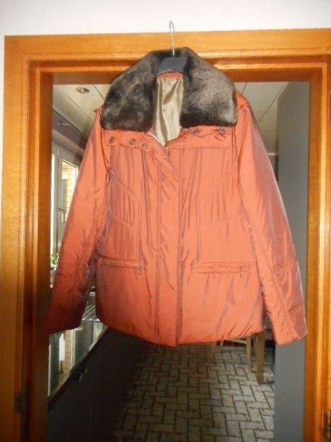 Kleding, Maat 42/44 (L), Oranje, Ophalen of Verzenden, Zo goed als nieuw