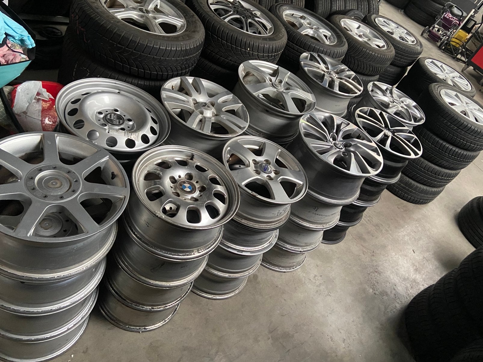 Lot de jantes en aluminium, Autos : Pièces & Accessoires, Enlèvement