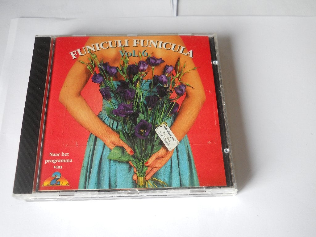 CD - RADIO 2 - FUNICULI FUNICULA - vol 6, Cd's en Dvd's, Wereldmuziek, Ophalen of Verzenden, Zo goed als nieuw, Verzamelalbum